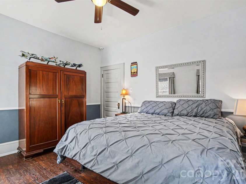 415 5th Avenue, Gastonia, NC 28052.  MLS# CAR4374559, YatesRealty ID 30167. Master Bedroom