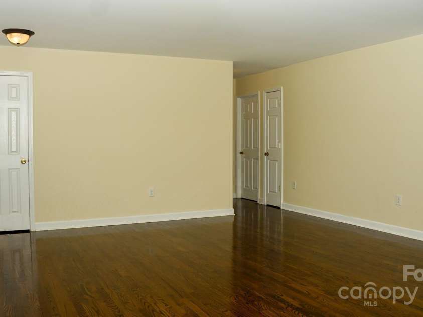 2850 Paul Elmore Road, Lincolnton, NC 28092.  MLS# CAR4281428, YatesRealty ID 30168. 