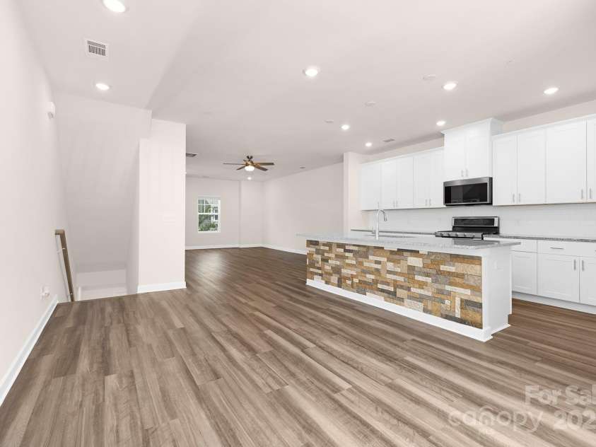 3537 Auburn Curb Road, Charlotte, NC 28217.  MLS# CAR4276014, YatesRealty ID 30169. 