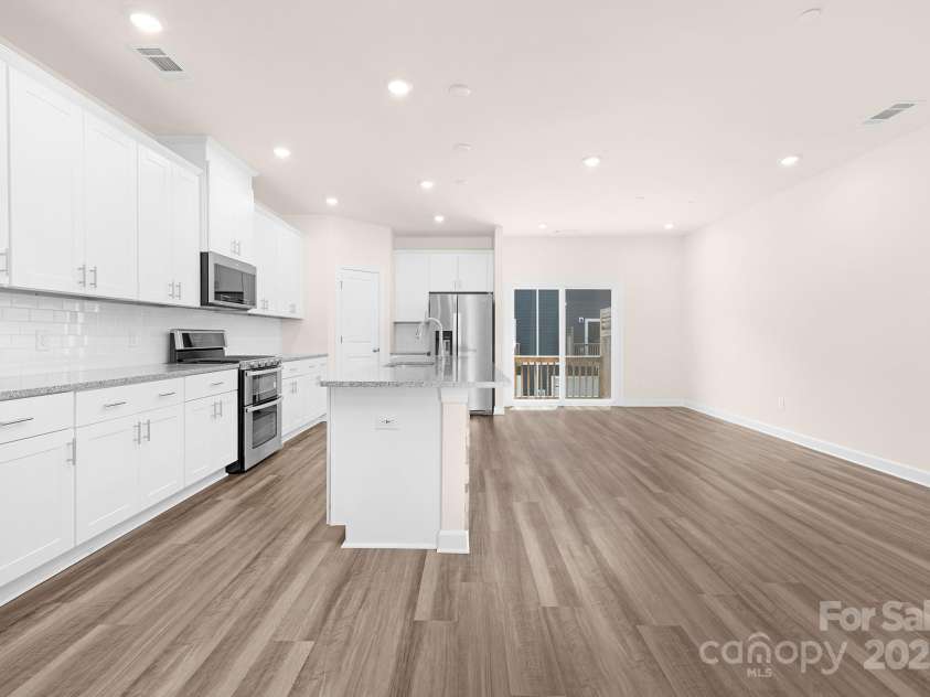 3537 Auburn Curb Road, Charlotte, NC 28217.  MLS# CAR4276014, YatesRealty ID 30169. 