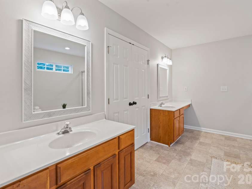 2435 Smith Cove Road, Denver, NC 28037.  MLS# CAR4386315, YatesRealty ID 30170. 