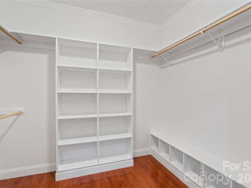 2435 Smith Cove Road, Denver, NC 28037.  MLS# CAR4415106, YatesRealty ID 30170. 1st floor primary double closets