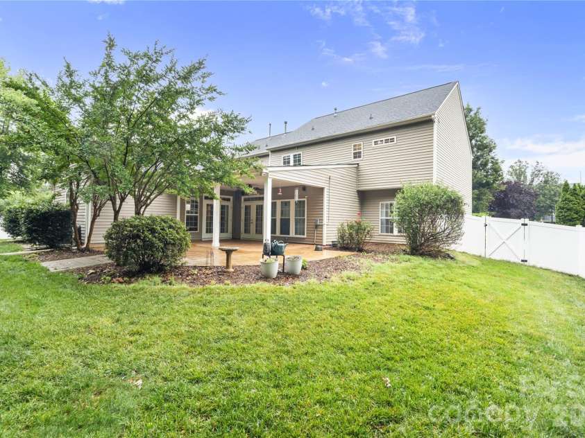 2435 Smith Cove Road, Denver, NC 28037.  MLS# CAR4415106, YatesRealty ID 30170. 