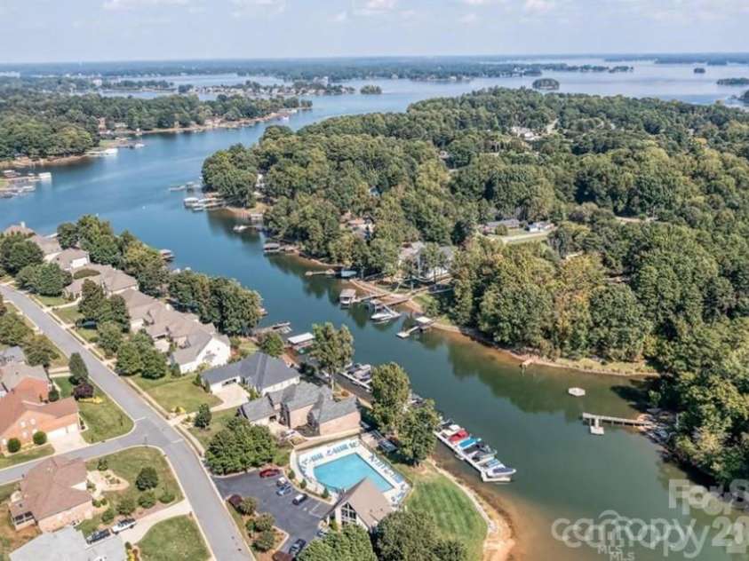 2435 Smith Cove Road, Denver, NC 28037.  MLS# CAR4415106, YatesRealty ID 30170. 