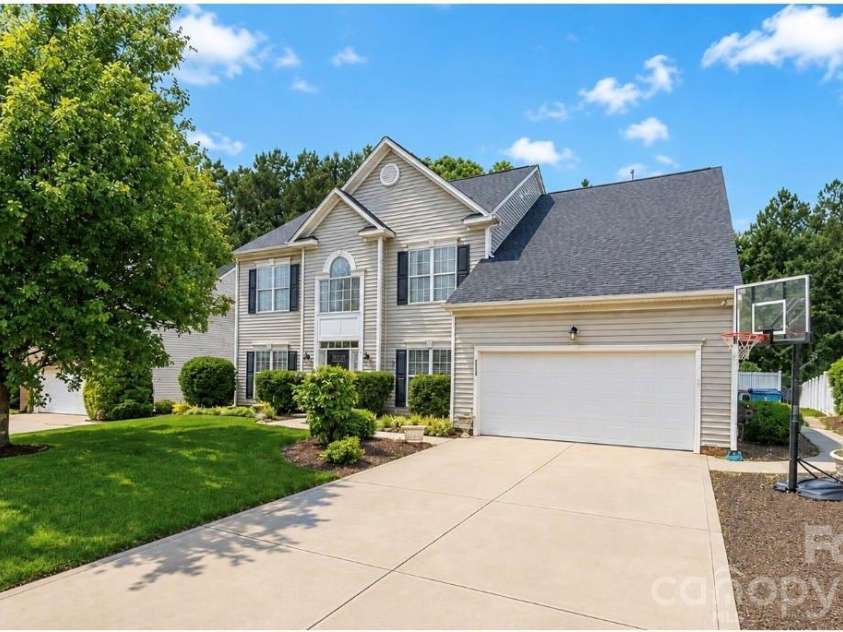 2435 Smith Cove Road, Denver, NC 28037.  MLS# CAR4415106, YatesRealty ID 30170. 