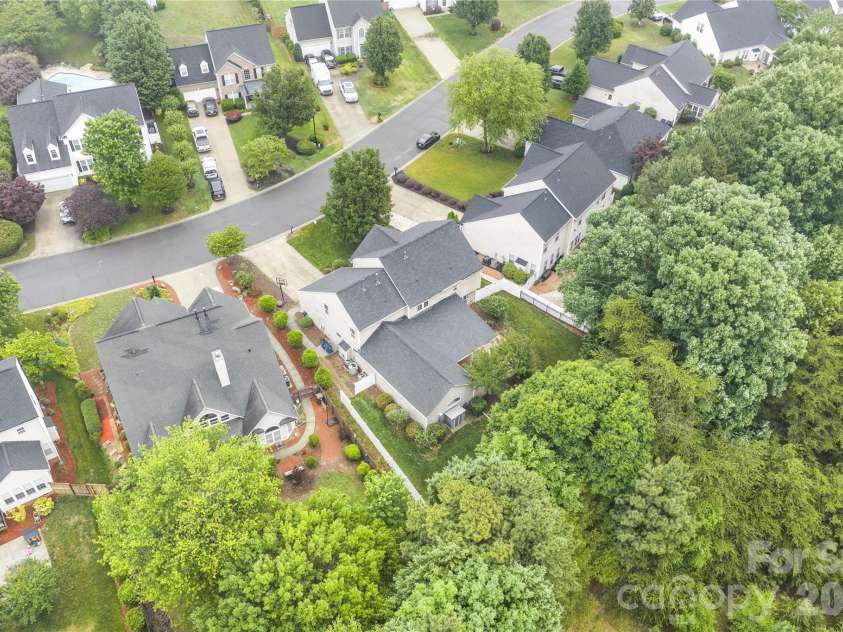 2435 Smith Cove Road, Denver, NC 28037.  MLS# CAR4415106, YatesRealty ID 30170. Upstairs primary closet
