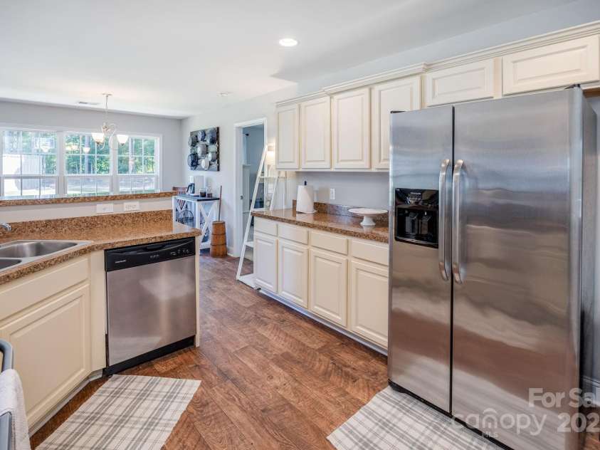 5557 Brooklyn Road, Great Falls, SC 29055.  MLS# CAR4285244, YatesRealty ID 30172. 