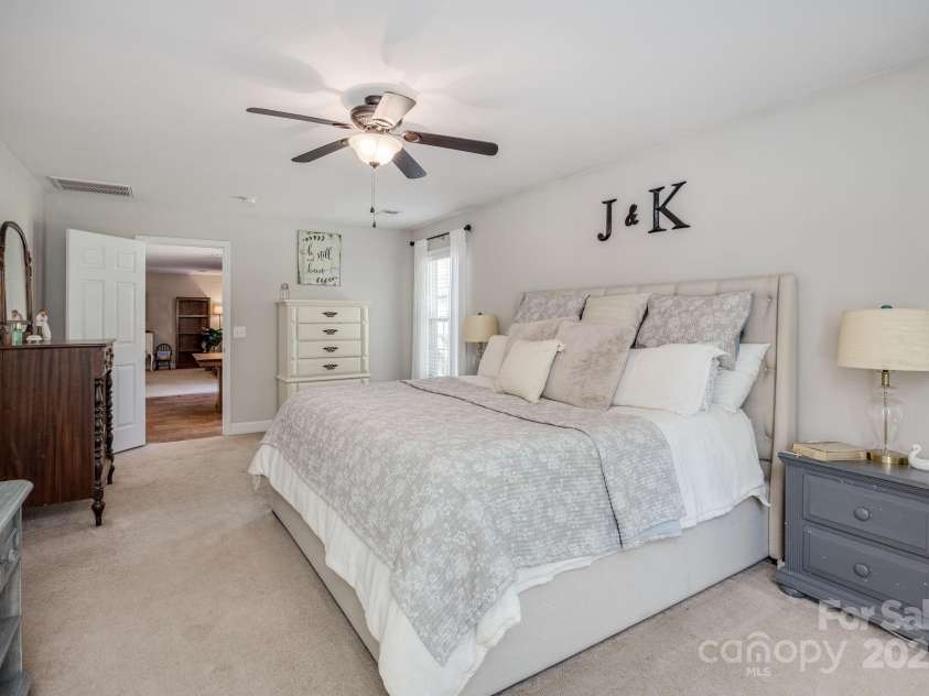 5557 Brooklyn Road, Great Falls, SC 29055.  MLS# CAR4285244, YatesRealty ID 30172. 