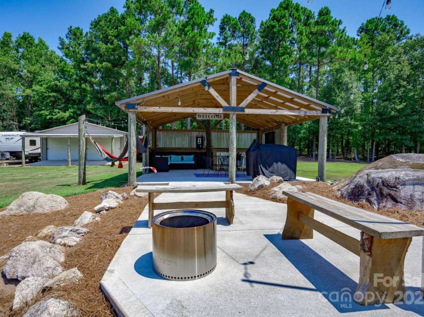 5557 Brooklyn Road, Great Falls, SC 29055.  MLS# CAR4285244, YatesRealty ID 30172. 