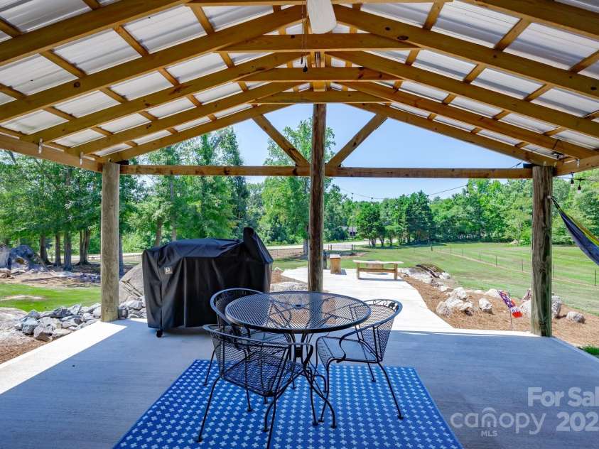 5557 Brooklyn Road, Great Falls, SC 29055.  MLS# CAR4285244, YatesRealty ID 30172. 