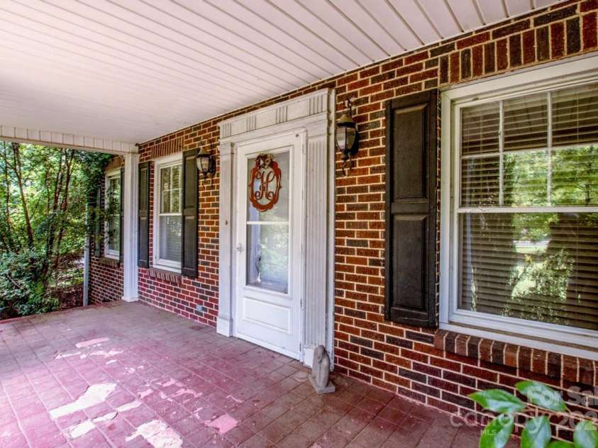 2404 Hwy 150 Road, Lincolnton, NC 28092.  MLS# CAR4285777, YatesRealty ID 30173. 