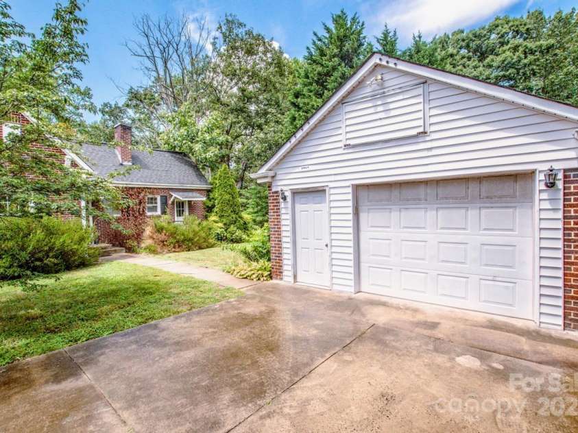 2404 Hwy 150 Road, Lincolnton, NC 28092.  MLS# CAR4285777, YatesRealty ID 30173. 