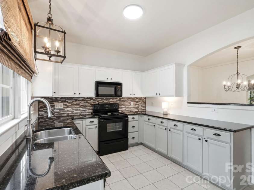 306 Elis Way, Fort Mill, SC 29708.  MLS# CAR4388226, YatesRealty ID 30174. 