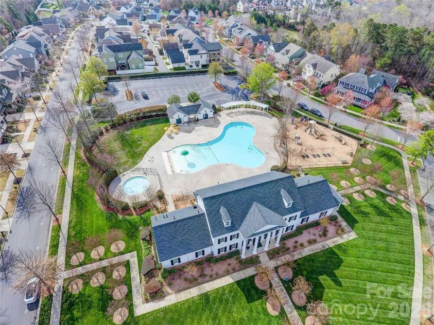 306 Elis Way, Fort Mill, SC 29708.  MLS# CAR4388226, YatesRealty ID 30174. Village Hall Complex in Baxter