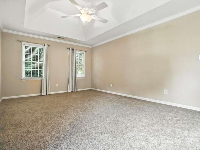 15129 Chewtonglen Lane, Huntersville, NC 28078.  MLS# CAR4283260, YatesRealty ID 30176. 