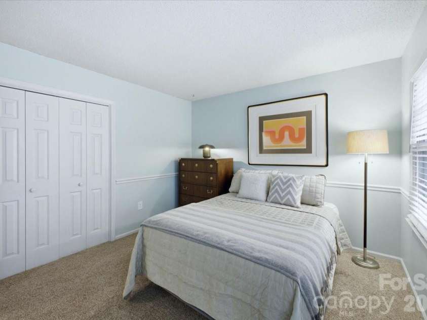 2726 Heidleburg Lane, Charlotte, NC 28210.  MLS# CAR4377864, YatesRealty ID 30176. 