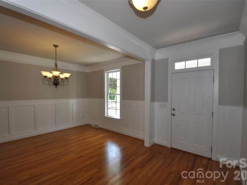 127 Pavillion Lane, Mooresville, NC 28117.  MLS# CAR4390234, YatesRealty ID 30177. Dining area can also have many other uses
