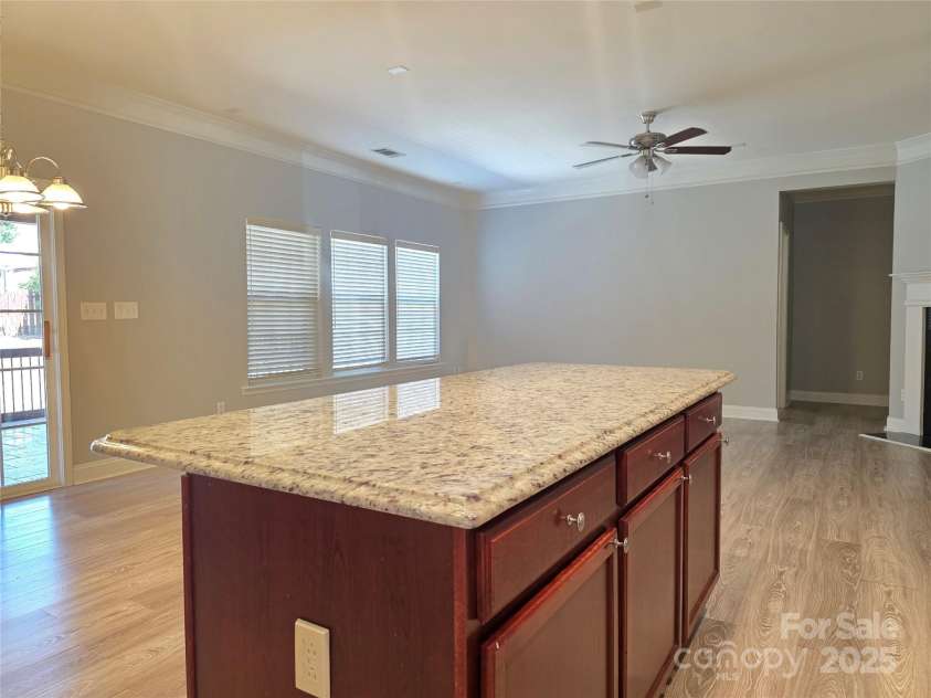 11016 Kinnairds Street, Charlotte, NC 28278.  MLS# CAR4286492, YatesRealty ID 30178. 