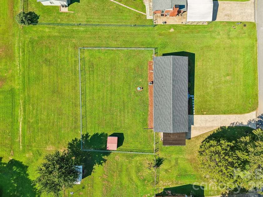 5111 Hawthorne Lane, Shelby, NC 28152.  MLS# CAR4422090, YatesRealty ID 30178. 