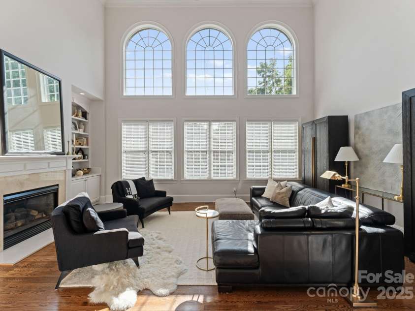 202 Montrose Drive, Waxhaw, NC 28173.  MLS# CAR4280547, YatesRealty ID 30179. 