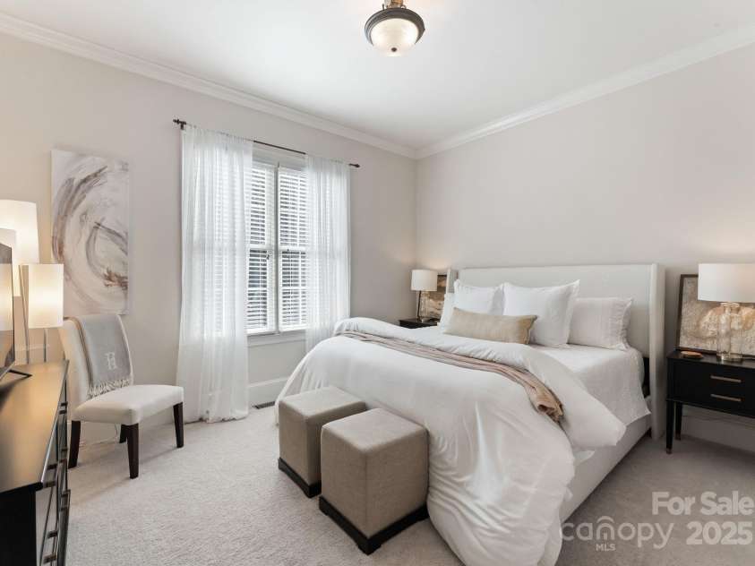 202 Montrose Drive, Waxhaw, NC 28173.  MLS# CAR4280547, YatesRealty ID 30179. 