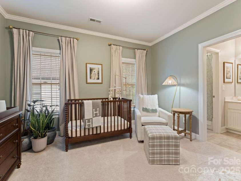 202 Montrose Drive, Waxhaw, NC 28173.  MLS# CAR4280547, YatesRealty ID 30179. 