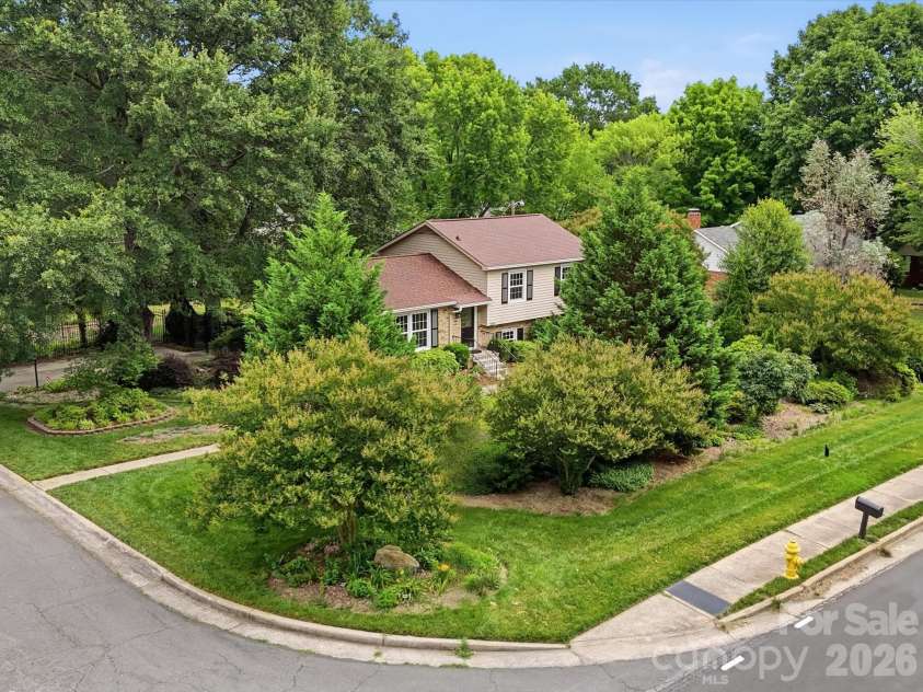 3130 Rea Road, Charlotte, NC 28226.  MLS# CAR4391759, YatesRealty ID 30179. 