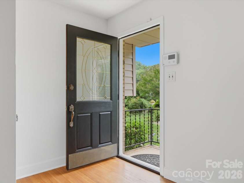 3130 Rea Road, Charlotte, NC 28226.  MLS# CAR4391759, YatesRealty ID 30179. 