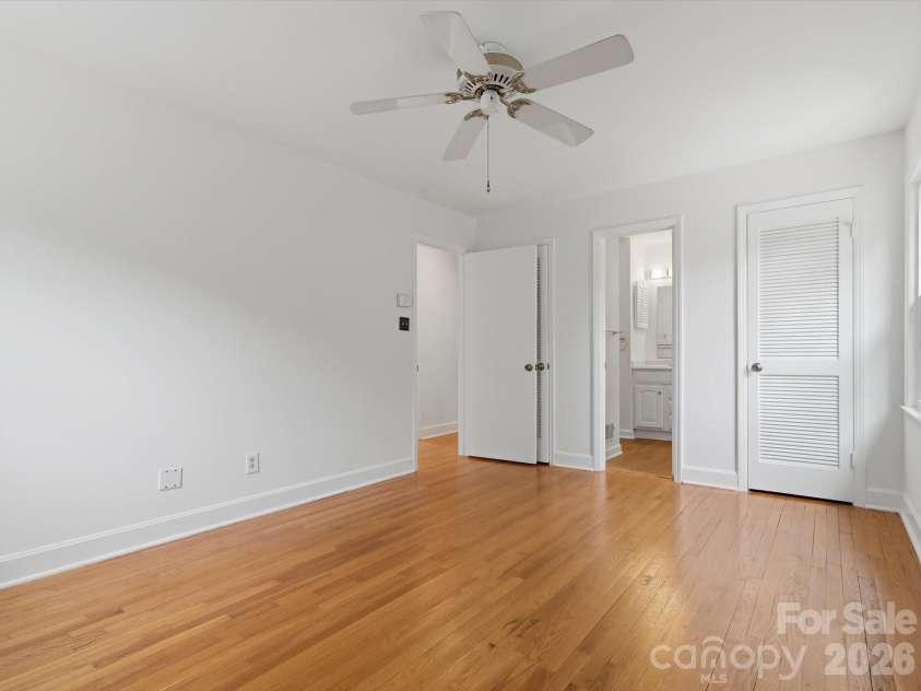 3130 Rea Road, Charlotte, NC 28226.  MLS# CAR4391759, YatesRealty ID 30179. 