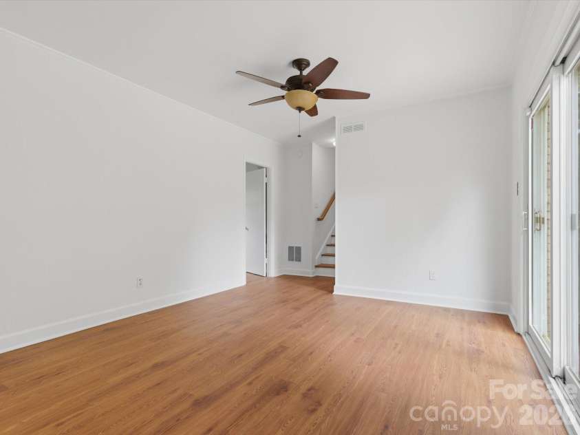 3130 Rea Road, Charlotte, NC 28226.  MLS# CAR4391759, YatesRealty ID 30179. 