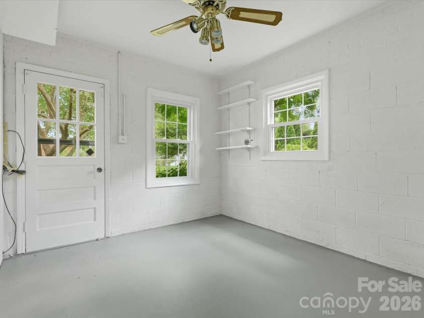 3130 Rea Road, Charlotte, NC 28226.  MLS# CAR4391759, YatesRealty ID 30179. 