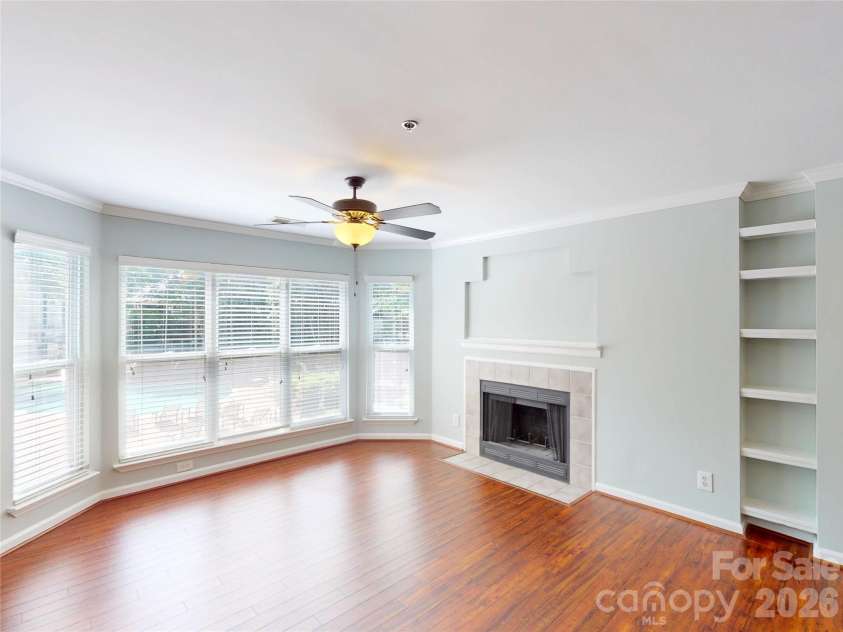 517 Graham Street, Charlotte, NC 28202.  MLS# CAR4384314, YatesRealty ID 3018. 