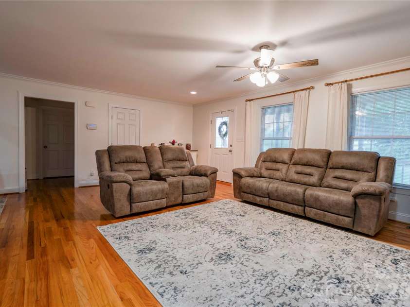 2830 Elizabeth Avenue, Shelby, NC 28150.  MLS# CAR4391953, YatesRealty ID 30180. 