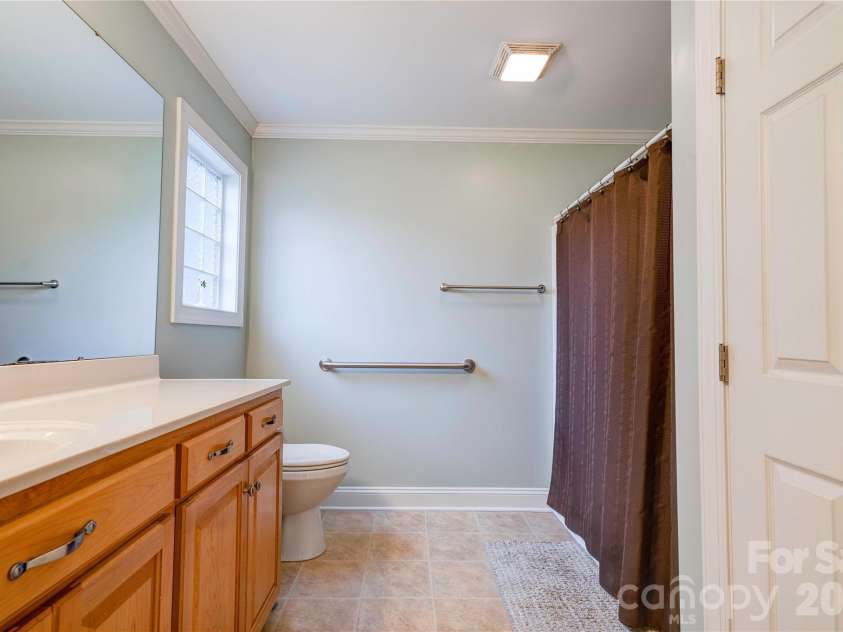 2830 Elizabeth Avenue, Shelby, NC 28150.  MLS# CAR4391953, YatesRealty ID 30180. 