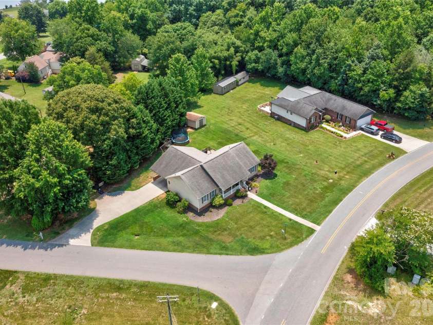 2830 Elizabeth Avenue, Shelby, NC 28150.  MLS# CAR4391953, YatesRealty ID 30180. 