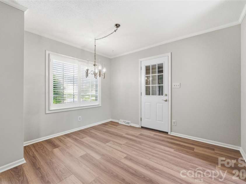 2087 Poinsett Drive, Rock Hill, SC 29732.  MLS# CAR4369822, YatesRealty ID 30181. 