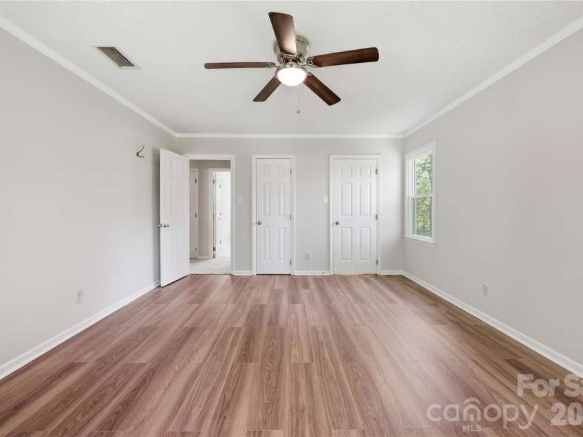 2087 Poinsett Drive, Rock Hill, SC 29732.  MLS# CAR4369822, YatesRealty ID 30181. 