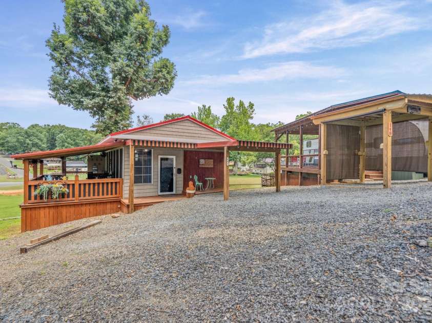 148 Twin Bluff Trail, Mount Gilead, NC 27306.  MLS# CAR4284399, YatesRealty ID 30183. 