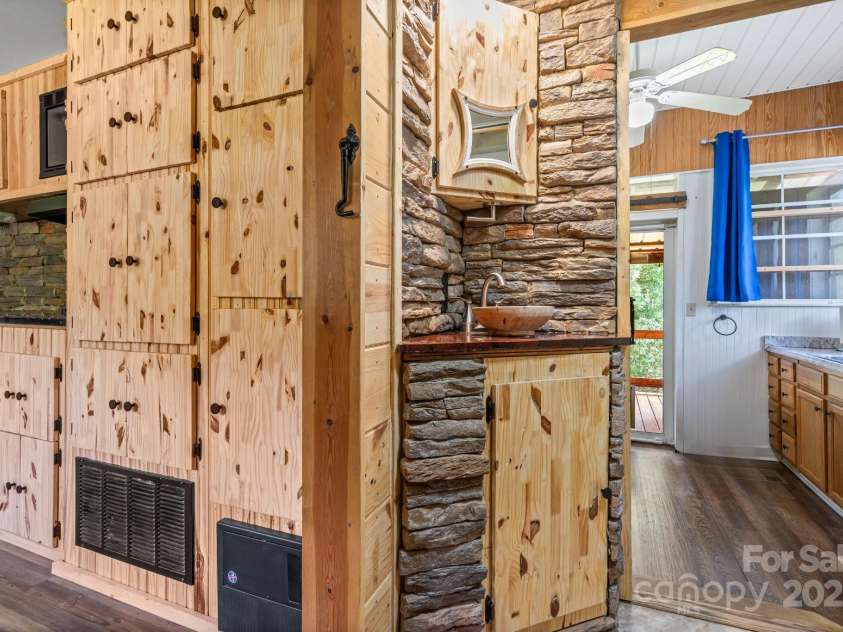 148 Twin Bluff Trail, Mount Gilead, NC 27306.  MLS# CAR4284399, YatesRealty ID 30183. 