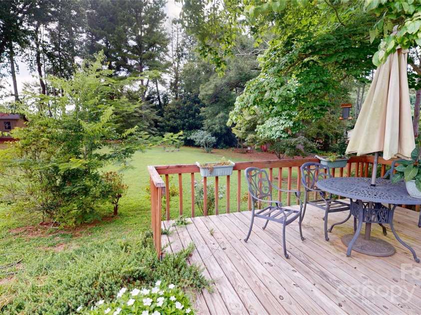 1112 Martha Drive, Monroe, NC 28112.  MLS# CAR4277118, YatesRealty ID 30184. 