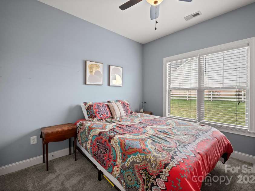 163 Castle Pines Lane, Statesville, NC 28625.  MLS# CAR4286367, YatesRealty ID 30186. 