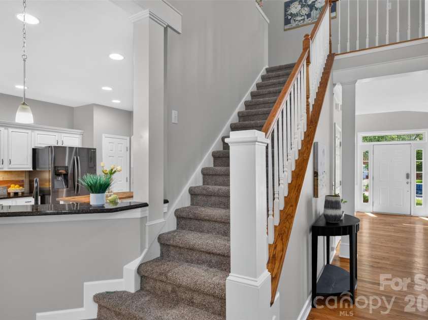 203 Elven Court, Waxhaw, NC 28173.  MLS# CAR4382799, YatesRealty ID 30186. 