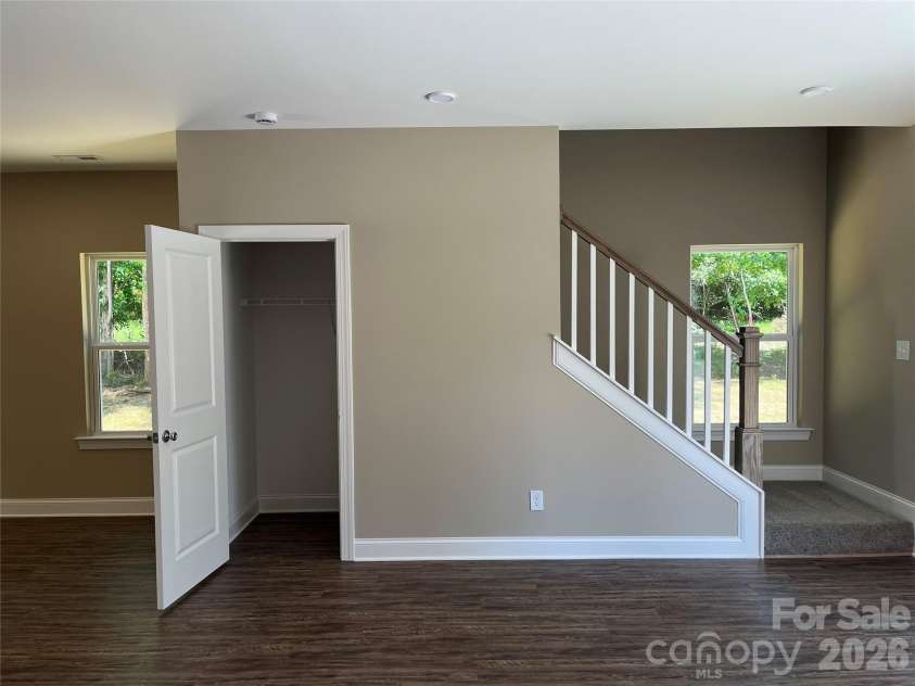 183 Pine Haven Road, Statesville, NC 28677.  MLS# CAR4320547, YatesRealty ID 30188. 