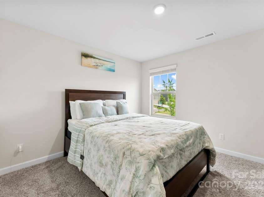 11518 Solstice Way, Huntersville, NC 28078.  MLS# CAR4259851, YatesRealty ID 30189. 