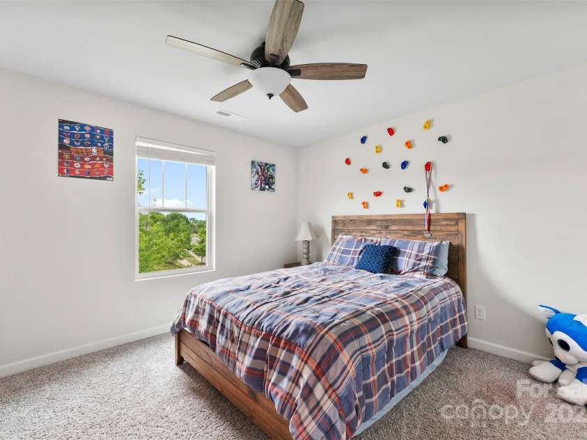 11518 Solstice Way, Huntersville, NC 28078.  MLS# CAR4259851, YatesRealty ID 30189. 