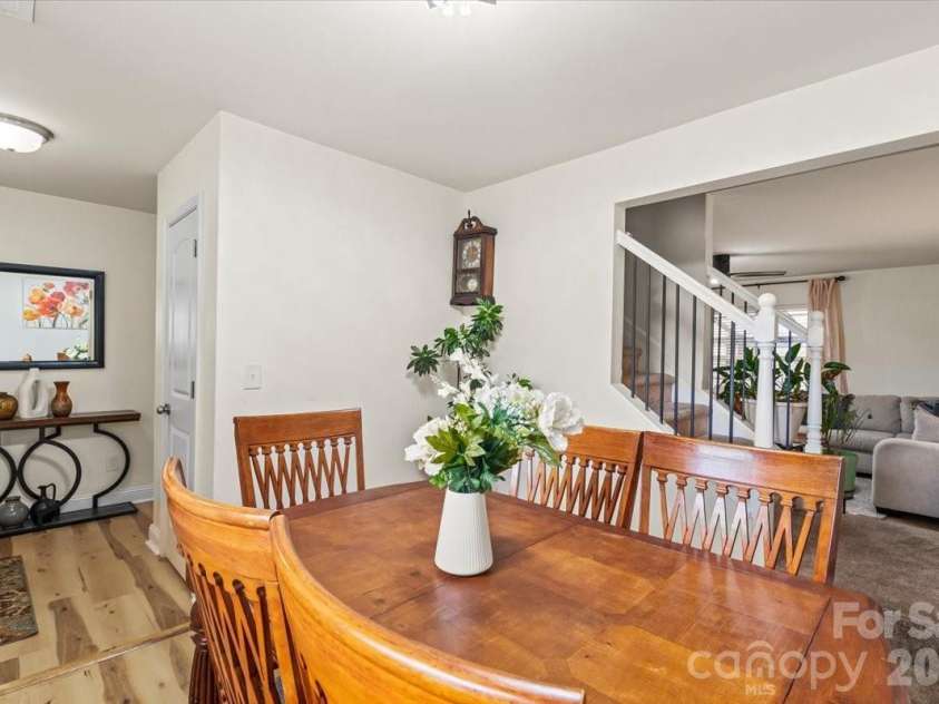 303 Olde North Church Drive, Concord, NC 28025.  MLS# CAR4352314, YatesRealty ID 30189. 
