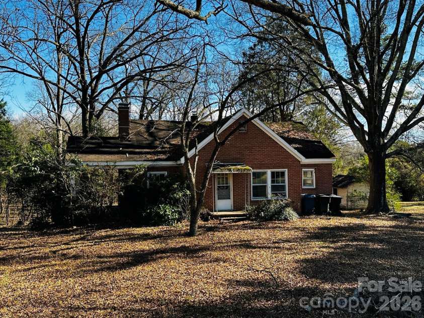 113 Stonecrest Circle, Concord, NC 28027.  MLS# CAR4337560, YatesRealty ID 3019. Front of house