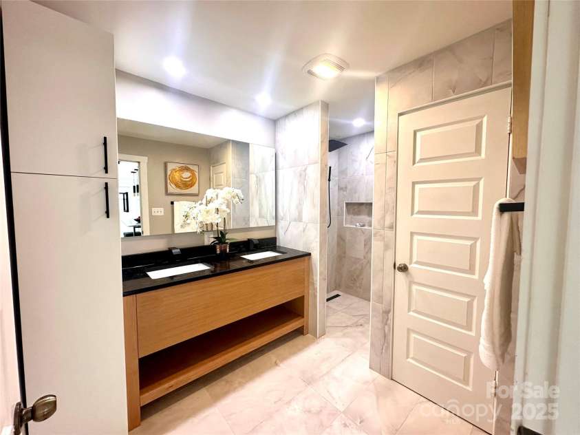 719 Washington Street, Cramerton, NC 28032.  MLS# CAR4227781, YatesRealty ID 3019. 