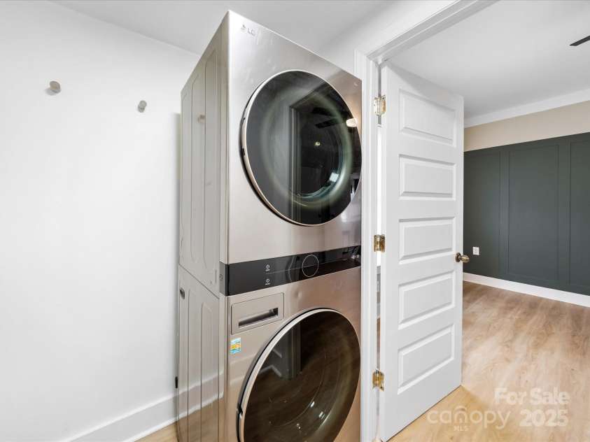 719 Washington Street, Cramerton, NC 28032.  MLS# CAR4227781, YatesRealty ID 3019. 