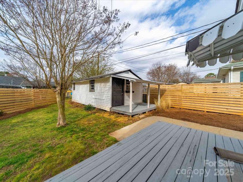 719 Washington Street, Cramerton, NC 28032.  MLS# CAR4227781, YatesRealty ID 3019. 